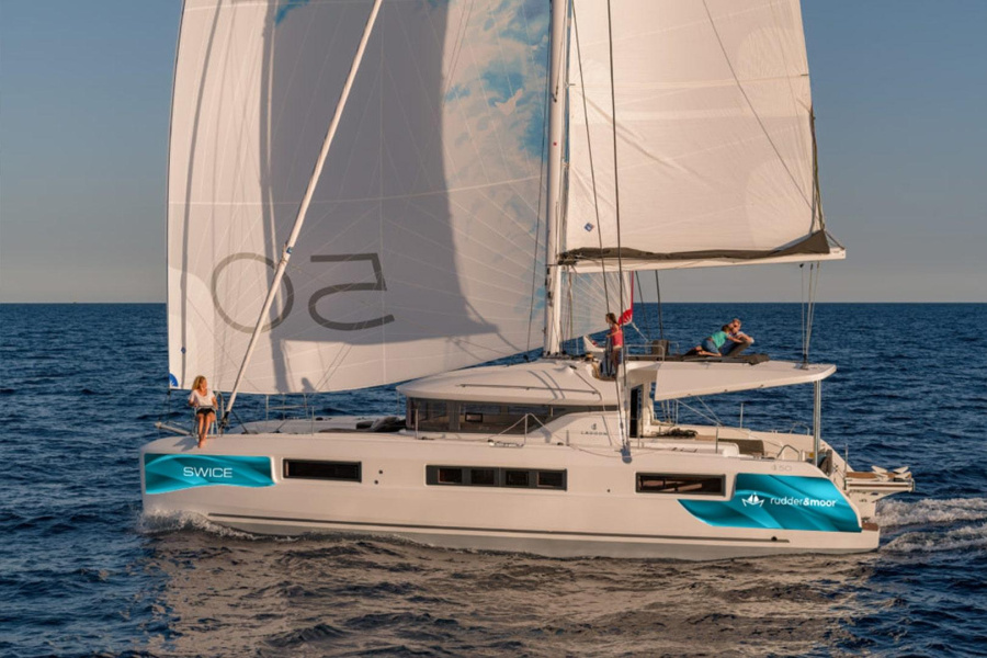 Photo #1 - Lagoon 50 OW - 4 + 1 cab. (Swice) en Yacht Club Mai - 38126