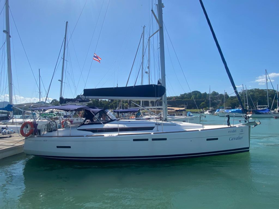 Photo #1 - Sun Odyssey 409 (Cavalier) en Yacht Haven Marina - 38190