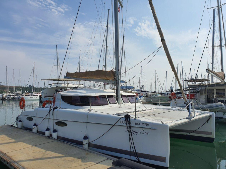 Photo #1 - Mahe 36 - 3 cab. (Happy Eva) en Yacht Haven Marina - 38194