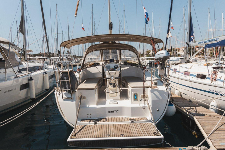 Photo #1 - Bavaria 36 Cruiser (Mystic) en Marina Mandalina - 38383