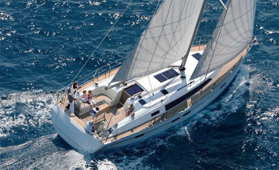Photo #1 - Bavaria Cruiser 46 - 4 cab. (Kyveli) en Athens, Alimos marina - 38593
