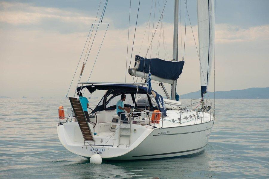 Photo #1 - Cyclades 50.5 - 5 + 1 cab. (Azzuro) en Athens, Alimos marina - 38747