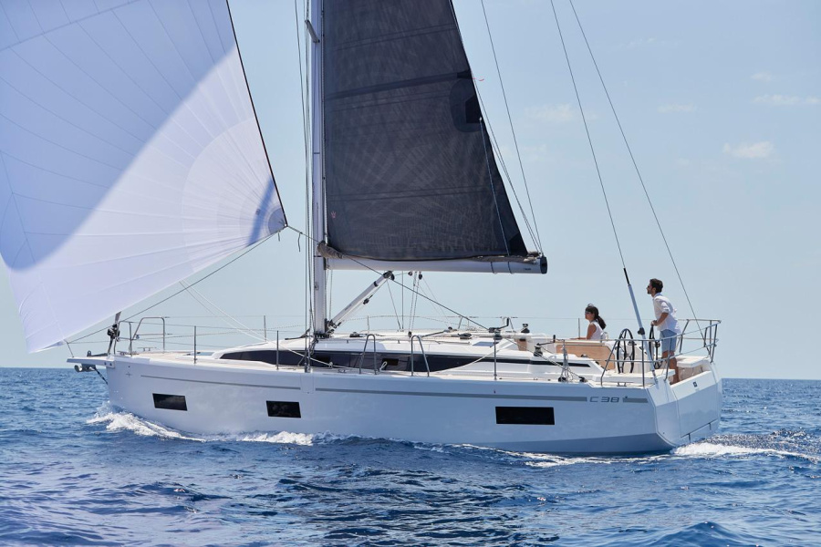 Photo #1 - Bavaria C38 (Eleni) en Lefkas, D-Marin - 38781