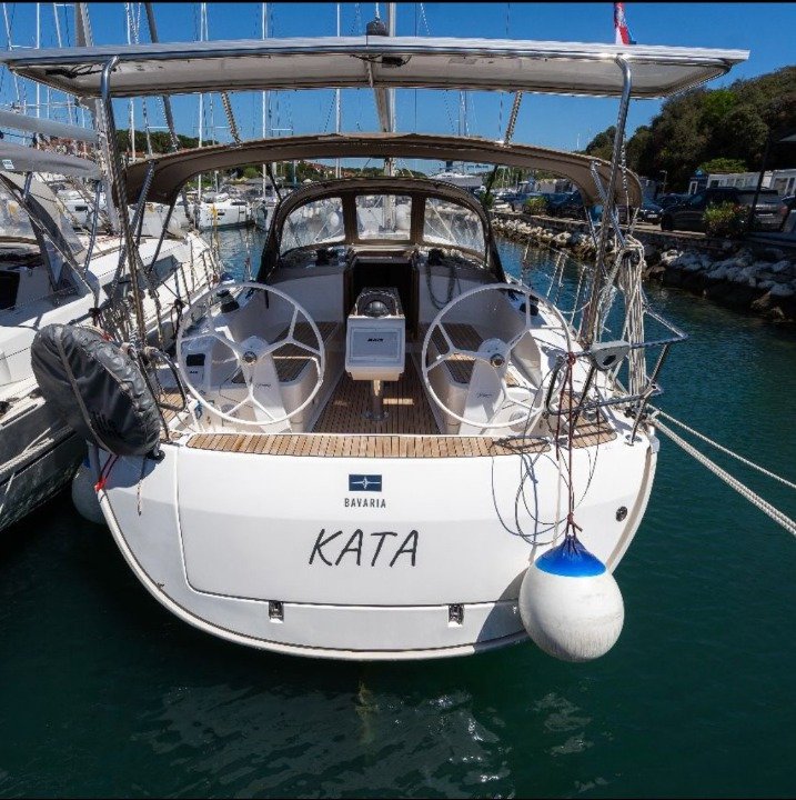 Photo #1 - Bavaria Cruiser 37 - 2 cab. (Kata) en Marina Tehnomont Veruda - 38886