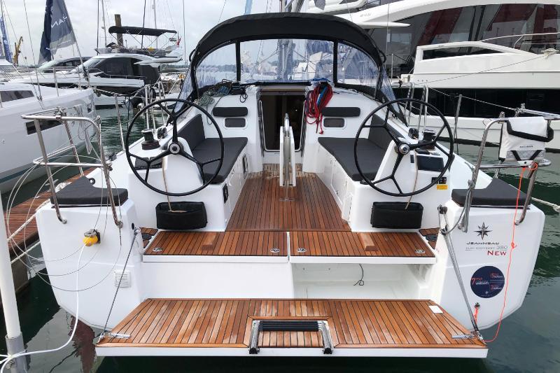 Photo #1 - Sun Odyssey 380 - 3 cab. (Princess Anja) en Marina Polesana - 38917