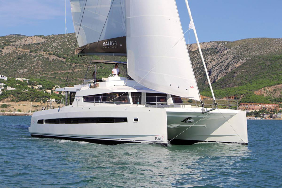 Photo #1 - Bali 5.4 - 6 + 2 cab. (Schrödinger's) en Resort & Marina - 38961