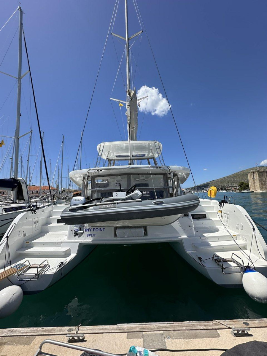 Photo #1 - Lagoon 46 - 4 + 2 cab. (Destiny Point) en Komolac, ACI Marina - 39101