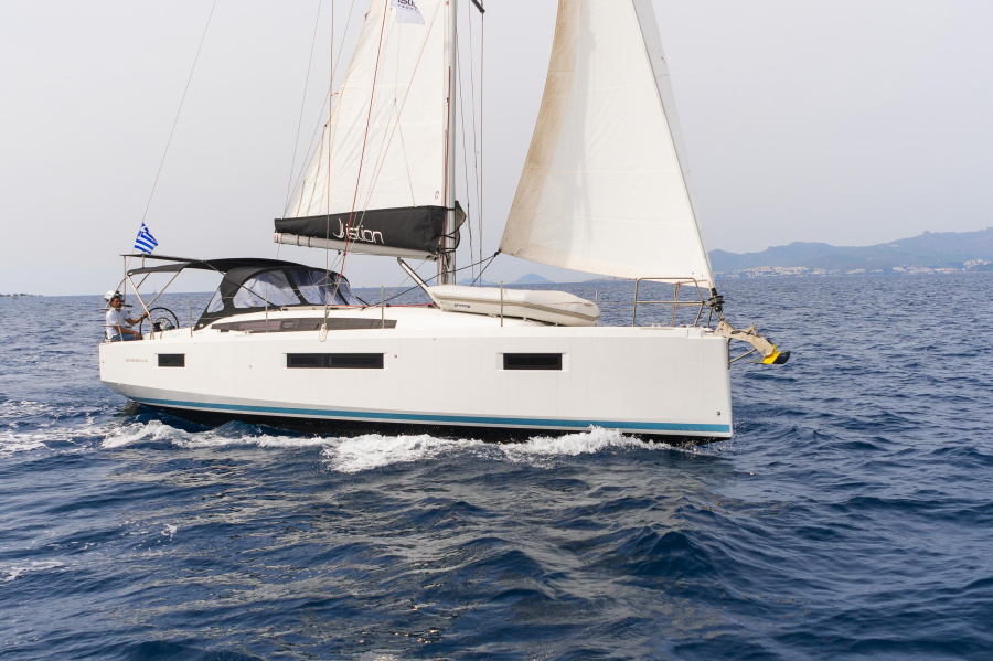 Photo #1 - Sun Odyssey 410 - 3 cab. (Henry Every) en Rhodes New Marina - 39115
