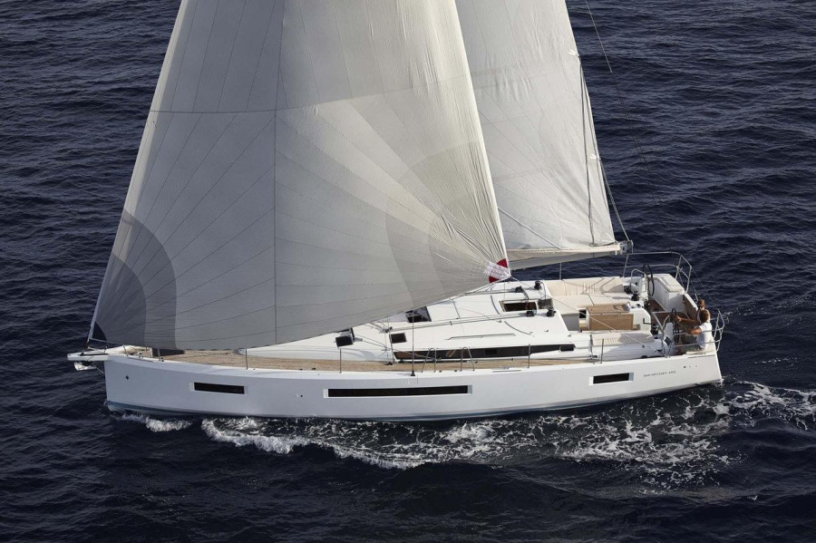 Photo #1 - Sun Odyssey 490 - 4 + 1 cab. (CALICO JACK) en Athens, Alimos marina - 39116