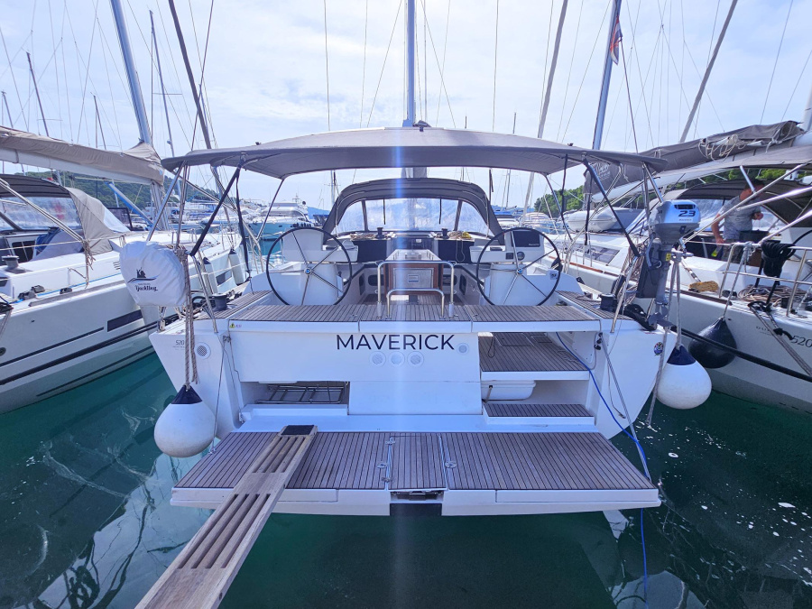 Photo #1 - Dufour 520 GL (Maverick) en Marina Frapa - 39127
