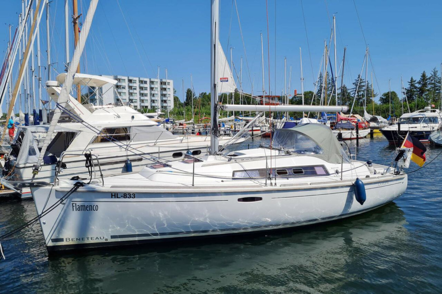 Photo #1 - Oceanis 31 (Flamenco) en Marina Sonwik - 39573