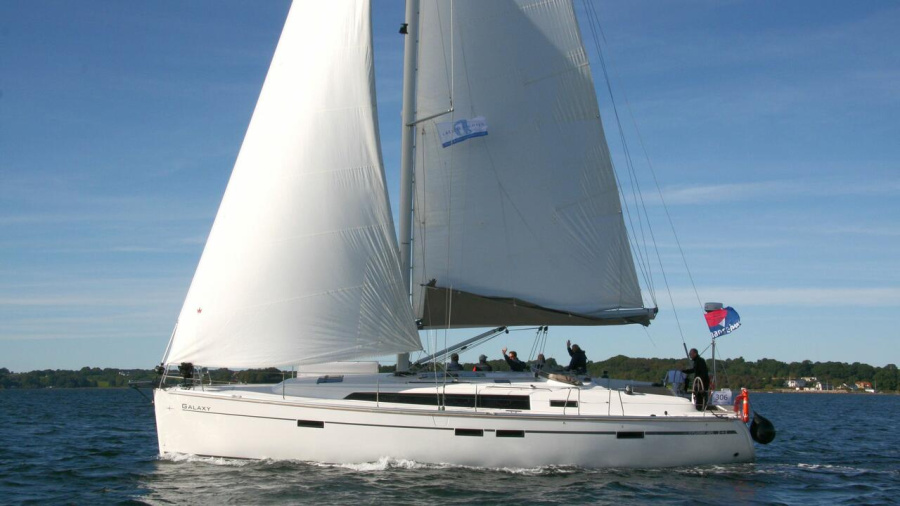 Photo #1 - Bavaria Cruiser 46 - 4 cab. (Galaxy) en Marina Sonwik - 39600