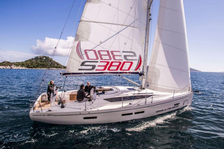 Photo #1 - Salona 380 (Navis Celere) en Marina - 39855