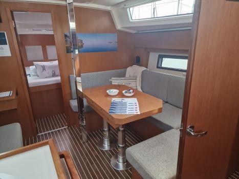 Photo #1 - Bavaria C38 (Papagena) en ACI Marina - 39868