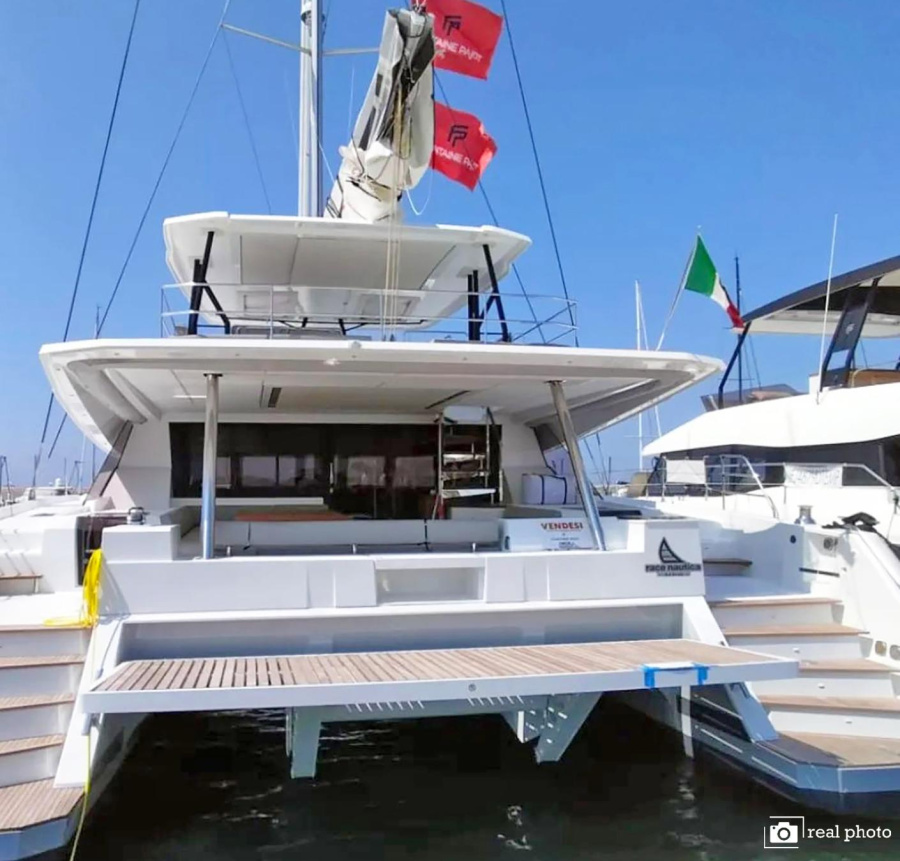 Photo #1 - Fountaine Pajot Samana 59 - 5 + 2 cab. (Liberta') en Castellammare, Marina di Stabia - 40161