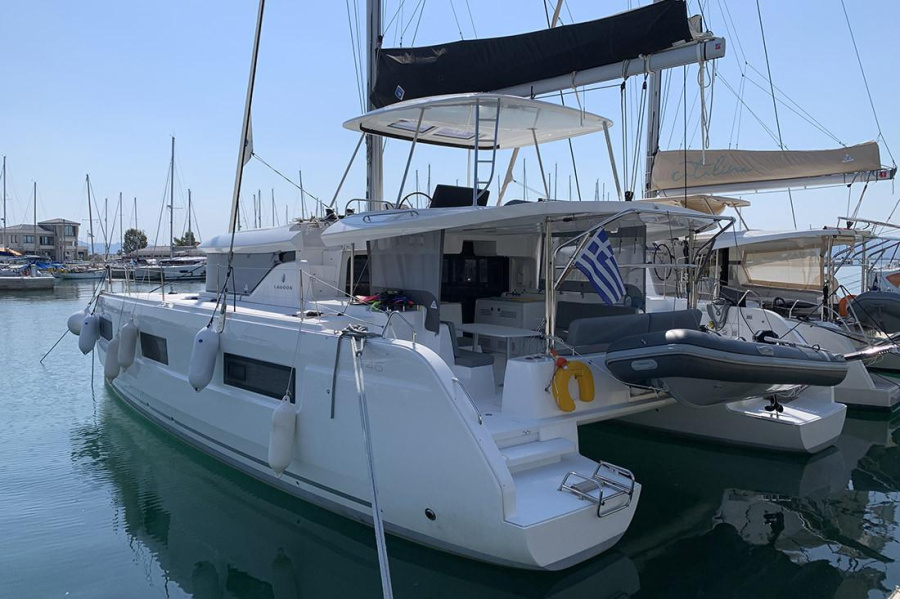 Photo #1 - Lagoon 46 - 4 + 2 cab. (Aurora) en Cleopatra Marina - 40194
