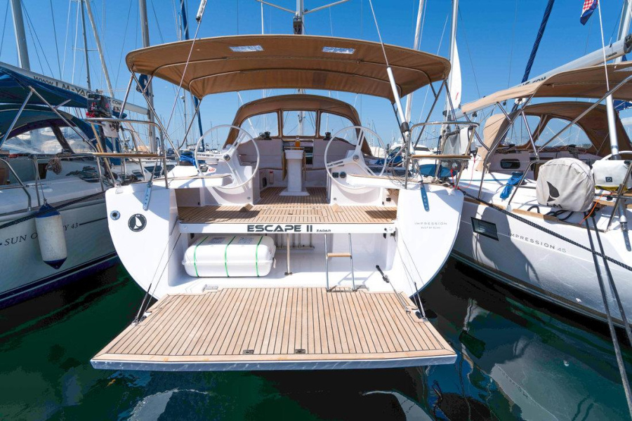 Photo #1 - Elan Impression 50 - 5 + 1 cab. (Escape II) en Marina Kornati - 40326
