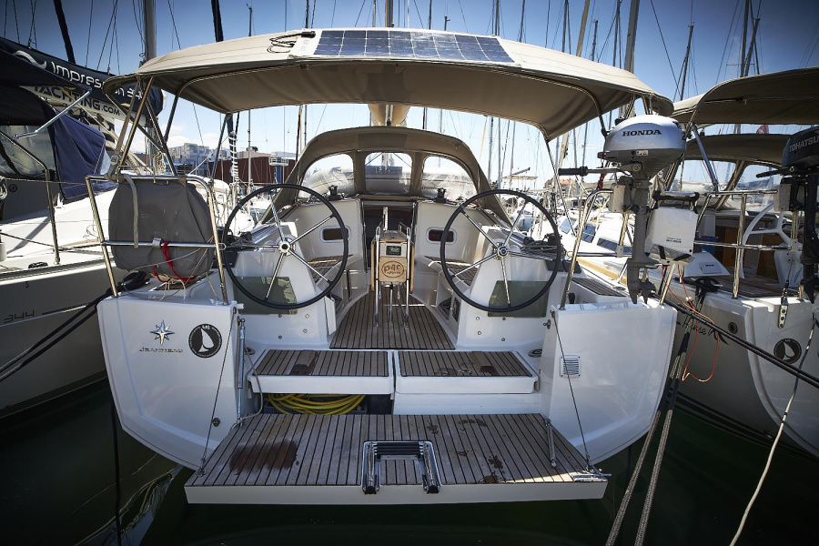 Photo #1 - Sun Odyssey 349 - 3 cab. (Zatara) en Marina Kornati - 40532