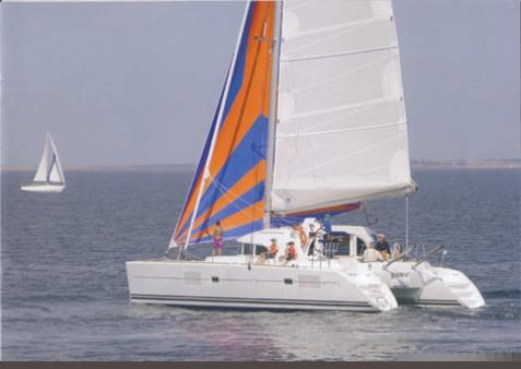 Photo #1 - Lagoon 380 S2 - 4 + 2 cab. (Sunrise) en Lefkas, D-Marin - 40633