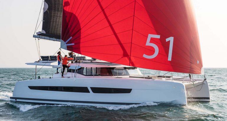 Photo #1 - Fountaine Pajot Aura 51 SMART ELECTRIC - 6 + 2 cab. (TIKI) en Naples - 41131