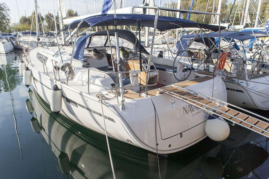 Photo #1 - Bavaria Cruiser 51 (Navarino) en Marina - 41523