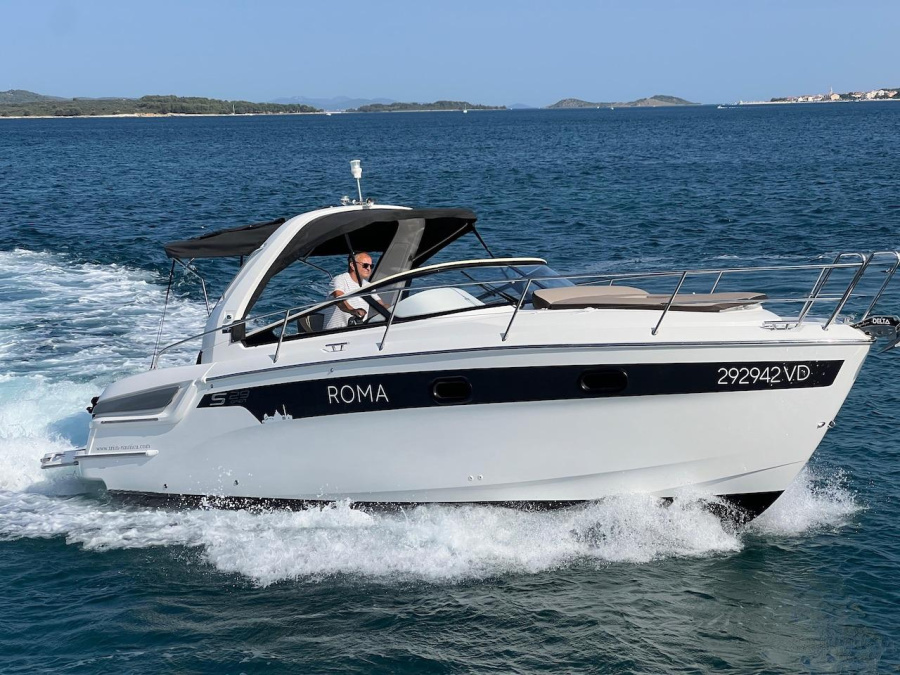 Photo #1 - Bavaria S29+ (Roma) en Marina Kornati - 41667