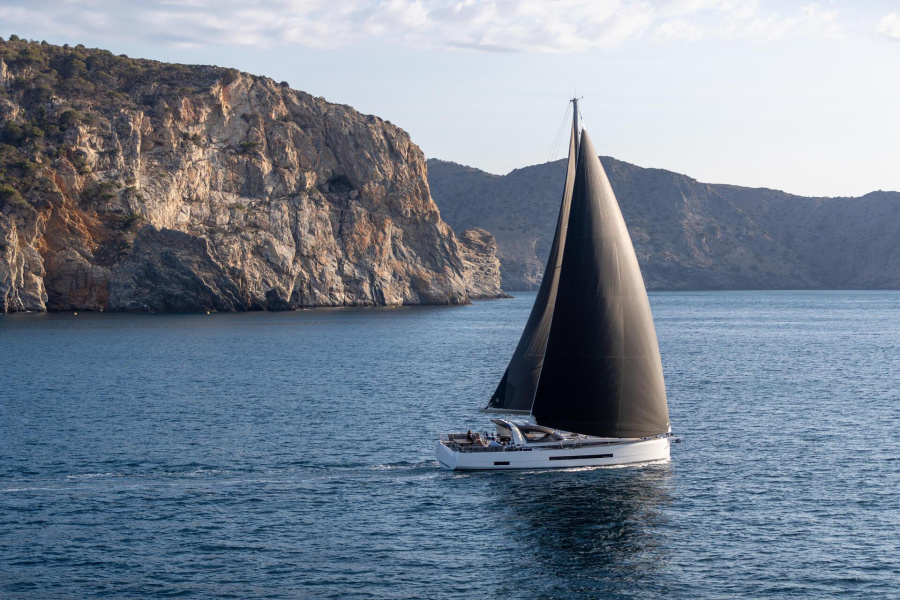 Photo #1 - Jeanneau 55 - 3 + 1 cab. (Marina) en  - 41985