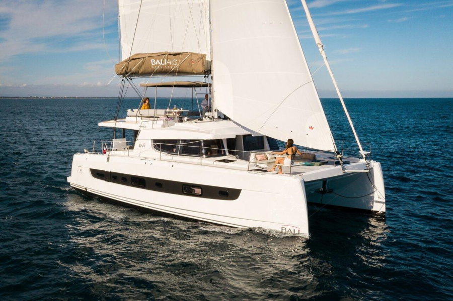 Photo #1 - Bali 4.6 - 5 + 2 cab. (Hermine) en Yachtclub Seget (Marina Baotić) - 42005