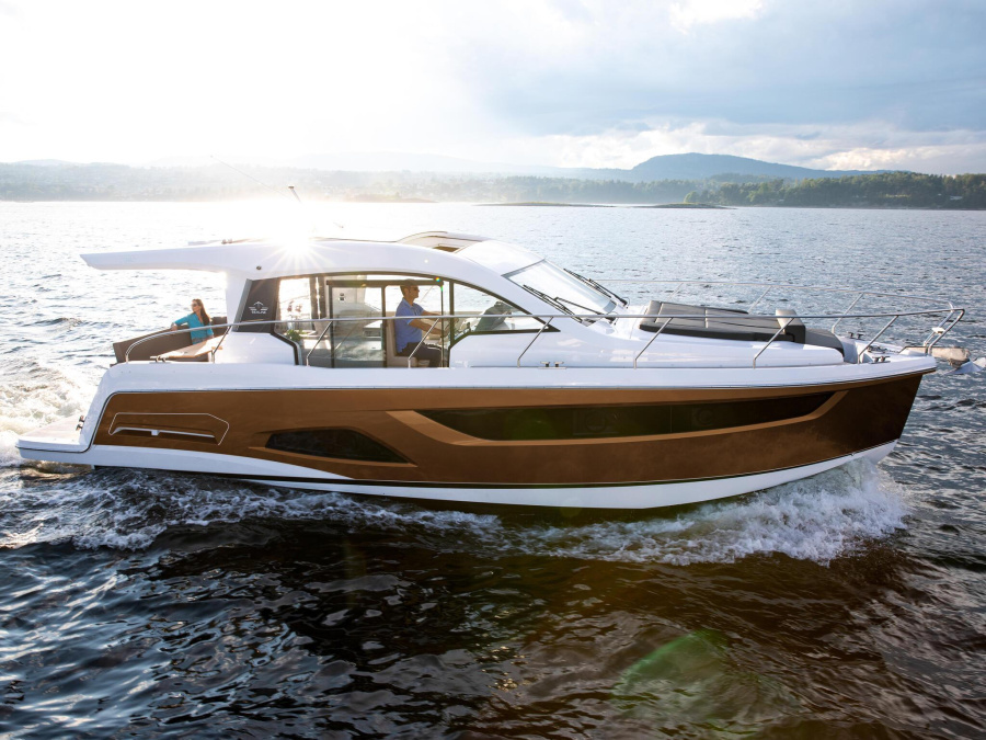 Photo #1 - Sealine C390 (Tireless) en Marina - 42096