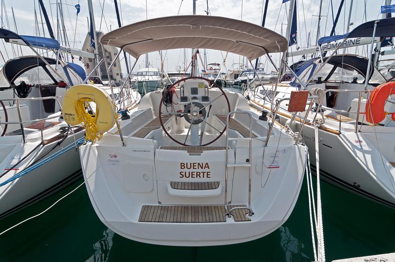 Photo #1 - Sun Odyssey 33i - 2 cab. (Buena Suerte) en ACI Marina - 42121