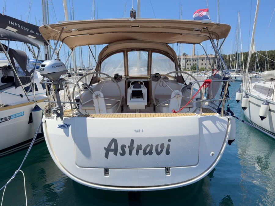 Photo #1 - Bavaria Cruiser 37 - 3 cab. (Astravi) en Marina Polesana - 42306