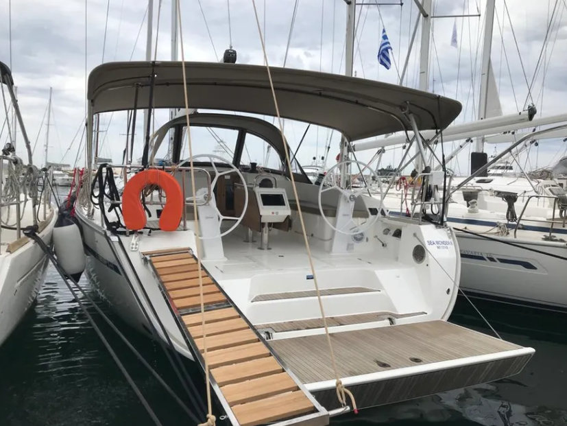 Photo #1 - Bavaria Cruiser 46 - 4 cab. (Sea Wonder II) en Corfu, Gouvia Marina - 42691