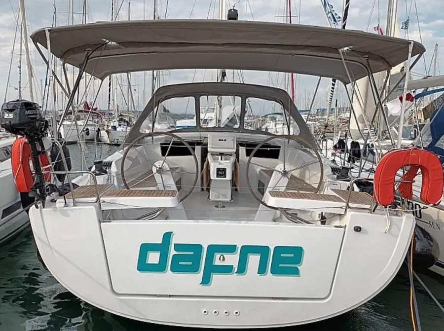 Photo #1 - Hanse 418 - 3 cab. (Dafne) en Lefkas main port - 42703