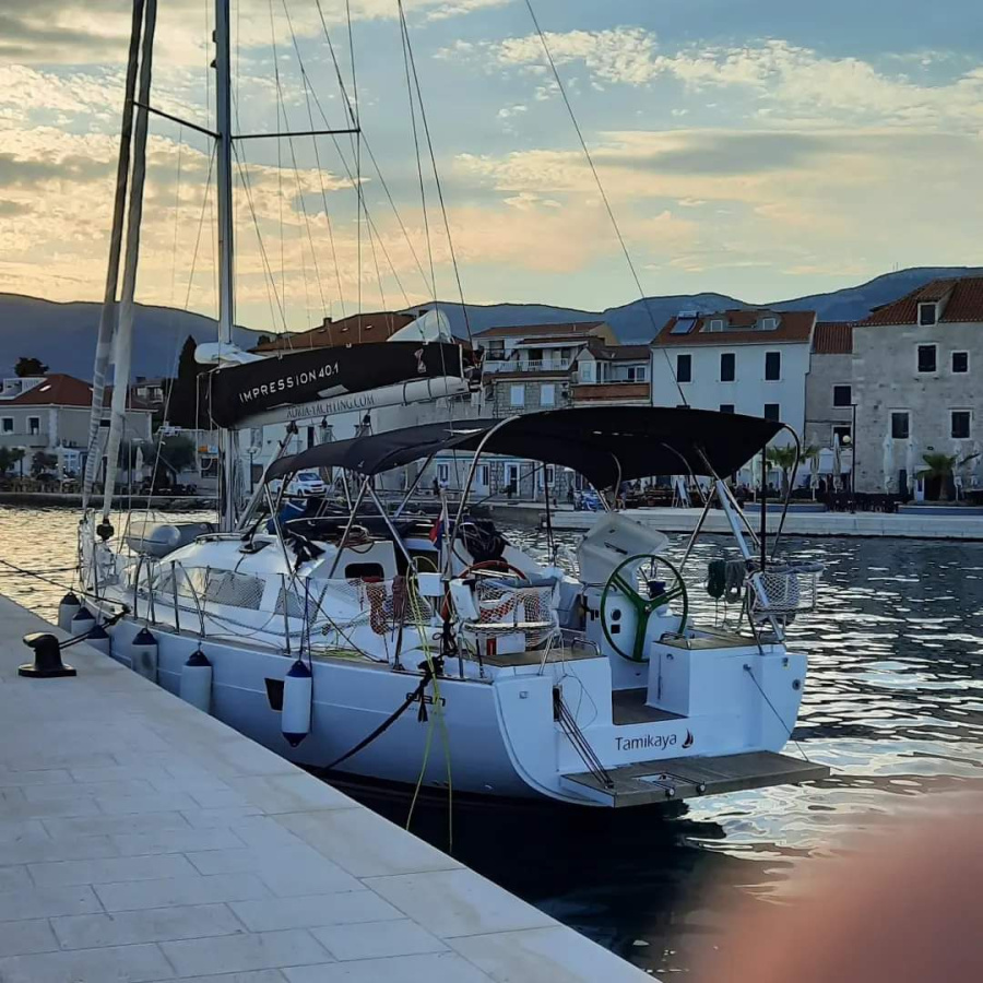 Photo #1 - Elan Impression 40.1 (Tamikaya) en Marina Punat - 42712