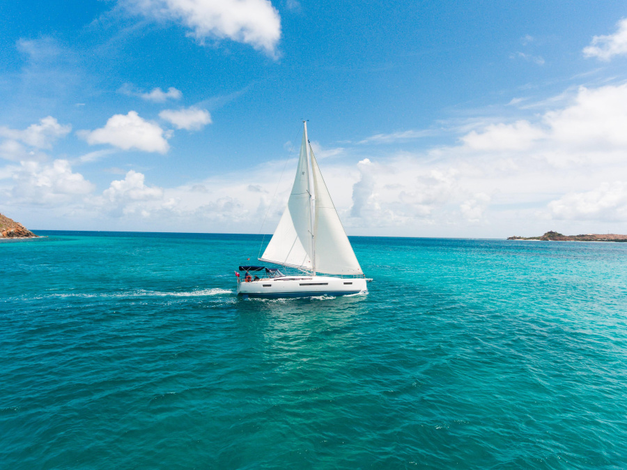 Photo #1 - Sun Odyssey 490 - 3 cab. (Hakuna Matata IV) en Resort & Marina - 42777