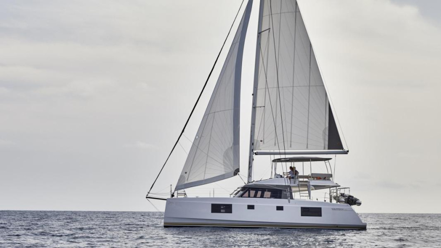Photo #1 - Nautitech 46 Fly (Cadenza) en Resort & Marina - 42808
