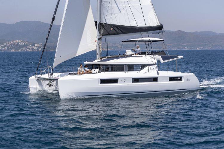 Photo #1 - Lagoon 51 - 6 + 1 cab. (Slinky Malinki) en Resort & Marina - 42818