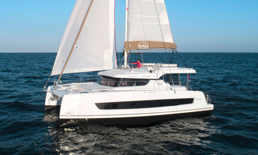 Photo #1 - Bali Catspace (Danae) en Lefkas, Perigiali - 42872
