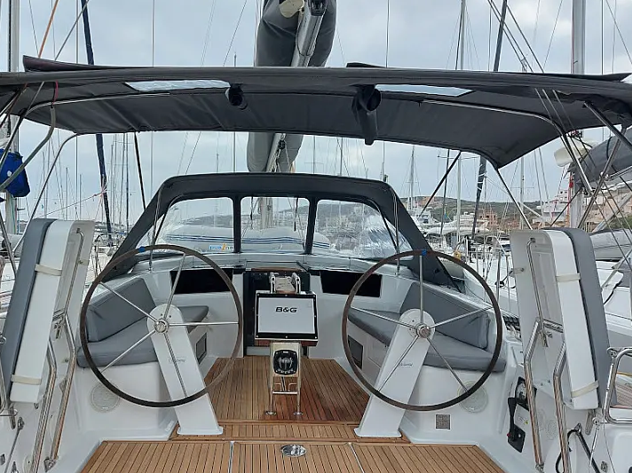 Photo #1 - Hanse 418 - 3 cab. (Pasithea) en - Olympic Marine - 43147