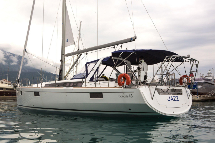 Photo #1 - Oceanis 48 - 4 cab. (Jazz) en Porto Montenegro - 43217