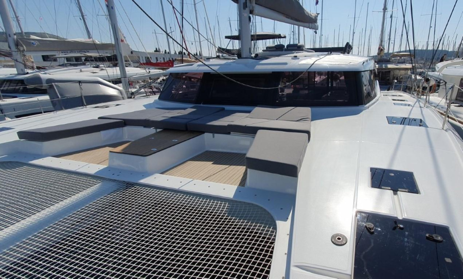 Photo #1 - Fountaine Pajot Aura 51 - 5 + 1 cab. (Cosmos) en Yachtclub Seget (Marina Baotić) - 43574
