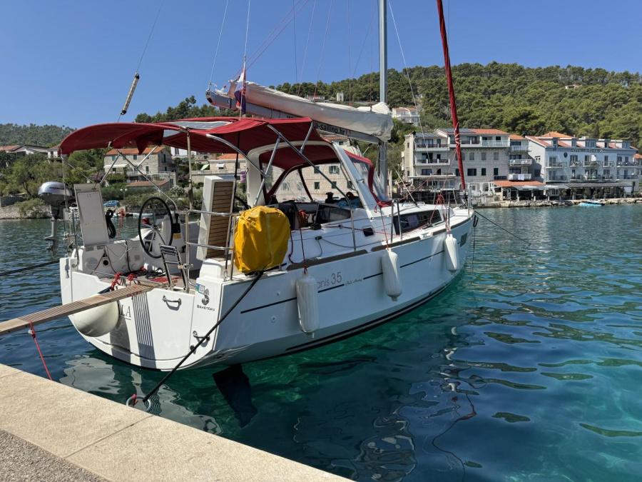 Photo #1 - Oceanis 35 (Gala) en ACI Marina - 43590
