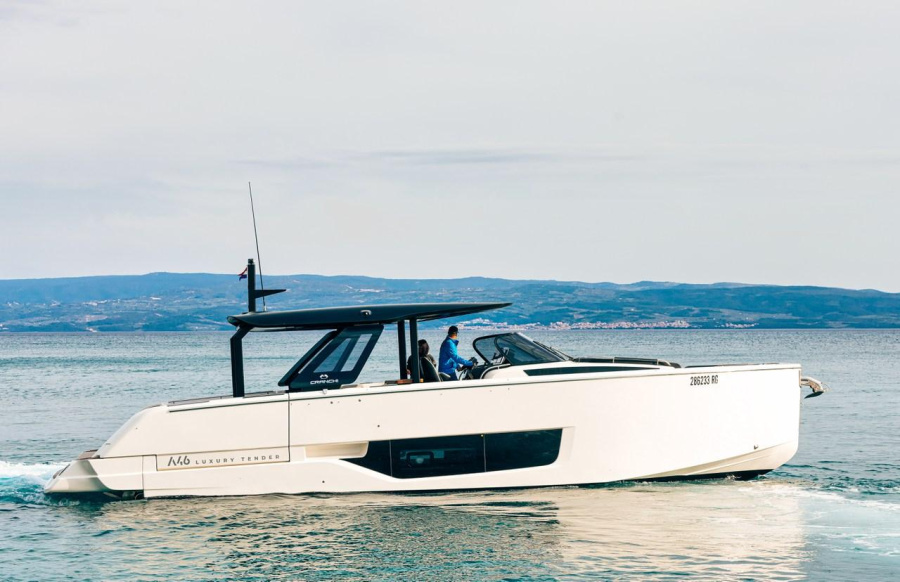 Photo #1 - Cranchi A46 (NN) en ACI Marina - 61037