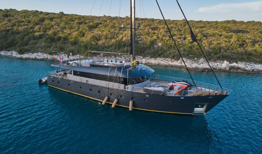 Photo #1 - M/S Rara Avis (Rara Avis) en West Coast (Zapadna obala) - 61234