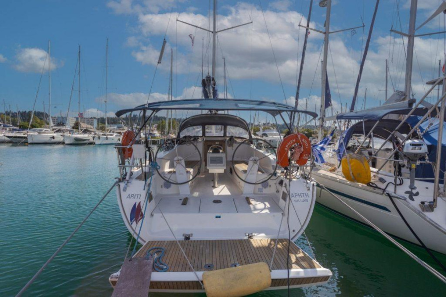 Photo #1 - Bavaria Cruiser 41 - 3 cab. (Ariti) en Corfu, Gouvia Marina - 61202