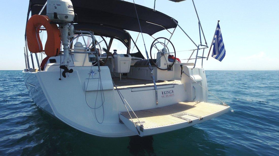 Photo #1 - Sun Odyssey 509 - 5 + 1 cab. (King Of Hearts) en Athens, Alimos marina - 43964