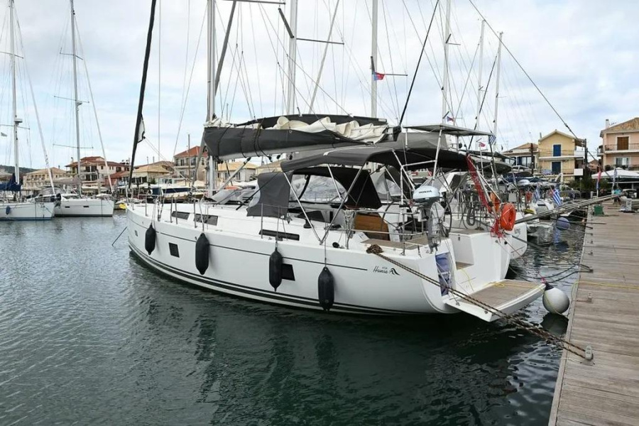 Foxtrot - 2