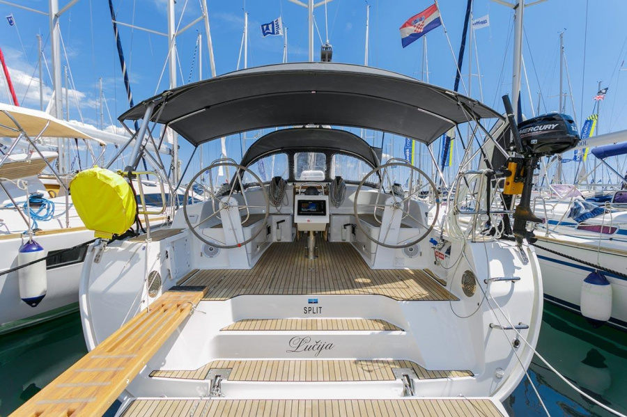 Photo #1 - Bavaria Cruiser 46 - 4 cab. (Lučija) en ACI Marina - 63703