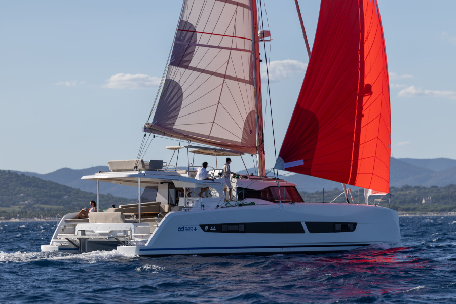 Photo #1 - Fountaine Pajot FP 44 Maestro - 3 cab. (CinSéLuna) en St. Raphael - 64036