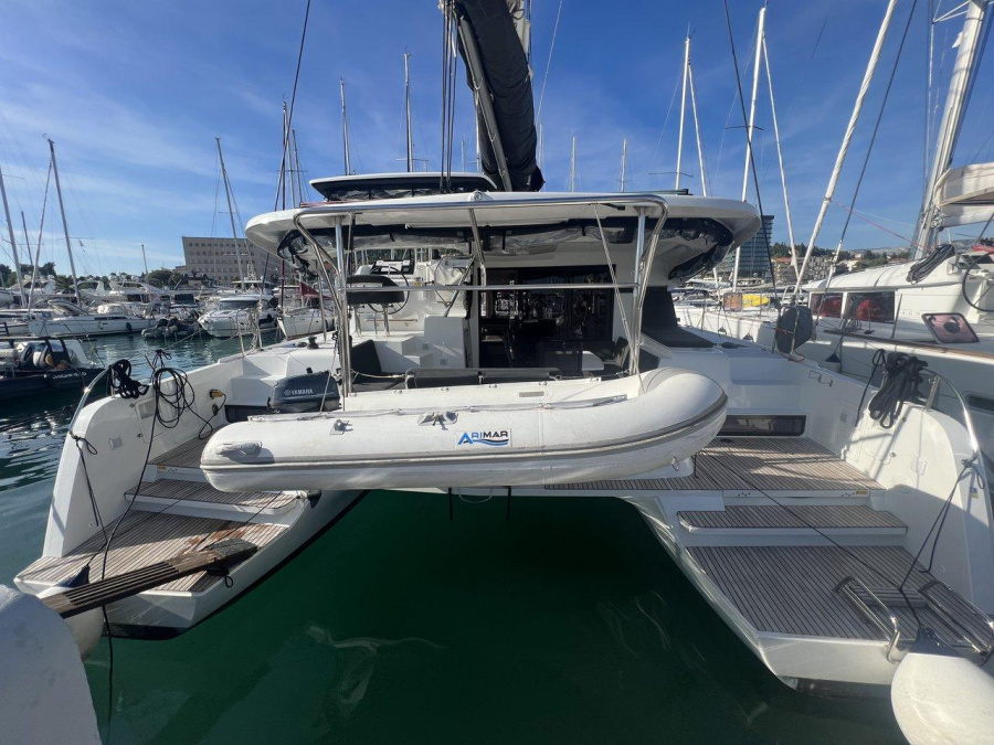 Photo #1 - Lagoon 42 - 4 + 2 cab. (Adventure) en ACI Marina - 64129